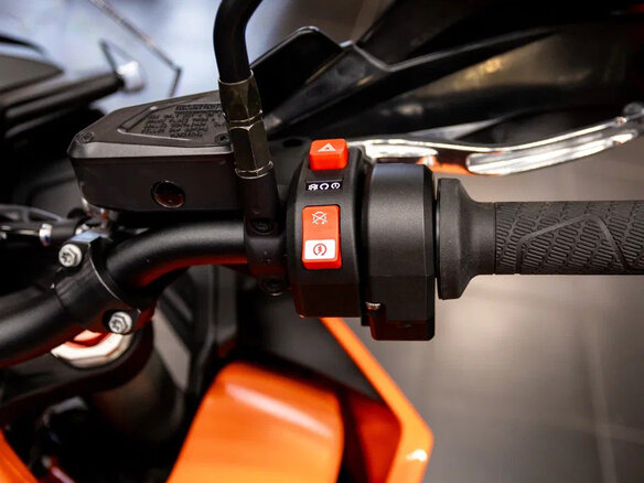 2024 KTM 890 Adventure R Rally, оранжевый, 2300000 рублей - вид 20