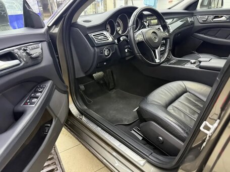 2013 Mercedes-Benz CLS 350 CDI II (C218), серый, 2500000 рублей, вид 2