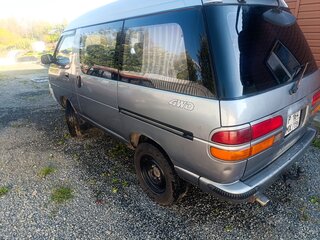 1992 Toyota Town Ace II Рестайлинг 3, серый, 375000 рублей, вид 2