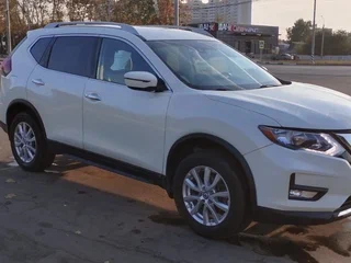 2019 Nissan Rogue II Рестайлинг, белый, 1500000 рублей, вид 3