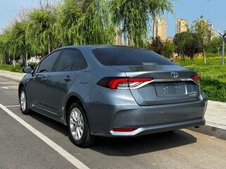 2023 Toyota Corolla XII (E210), голубой, 1750000 рублей, вид 3