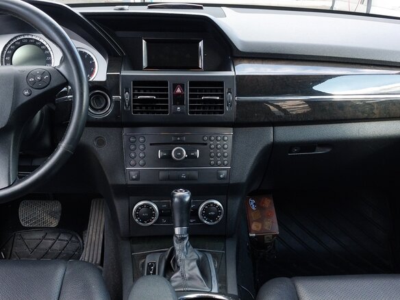 2012 Mercedes-Benz GLK-Класс 300 I (X204), чёрный, 1640000 рублей - вид 8