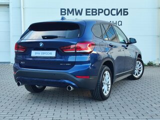 2019 BMW X1 20i xDrive II (F48) Рестайлинг, синий, 2990000 рублей, вид 2