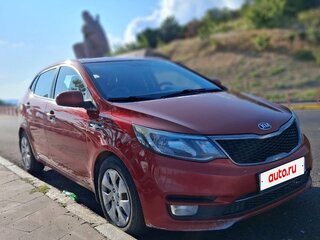 2017 Kia Rio III Рестайлинг, красный, 750000 рублей, вид 1