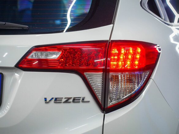 2020 Honda Vezel I Рестайлинг, белый - вид 19