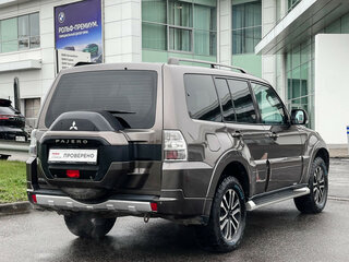 2015 Mitsubishi Pajero IV Рестайлинг 2, коричневый, 2397000 рублей, вид 5