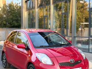 2008 Toyota Yaris II, красный, 549000 рублей, вид 4