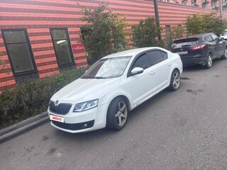 2016 Skoda Octavia III (A7), белый, 650000 рублей, вид 1