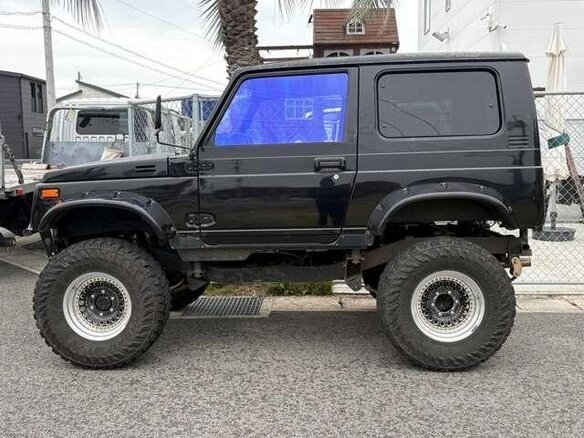 1993 Suzuki Jimny II, чёрный, 1000000 рублей - вид 6