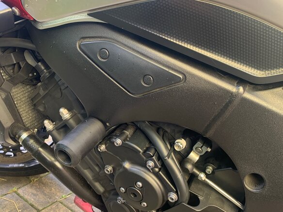 2013 Yamaha FZ1, красный, 710000 рублей - вид 11