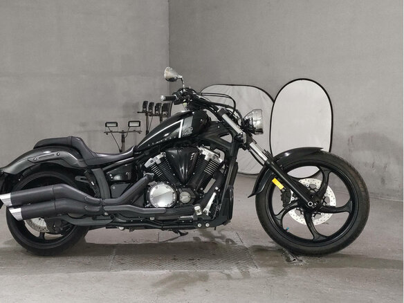 2013 Yamaha XVS1300, чёрный, 1050000 рублей