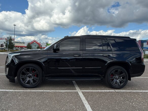 2016 Cadillac Escalade IV, чёрный, 3399999 рублей - вид 8
