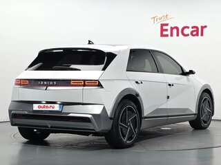 2025 Hyundai IONIQ 5 Standard Range I Рестайлинг, белый, 4064077 рублей, вид 4