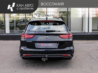 2021 Kia Ceed III, чёрный, 1590000 рублей, вид 4