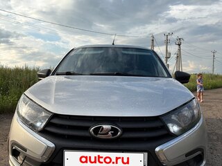 2017 Lada (ВАЗ) Granta I, белый, 320000 рублей, вид 2