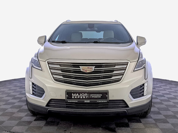 2016 Cadillac XT5 I, бежевый, 2399000 рублей - вид 1
