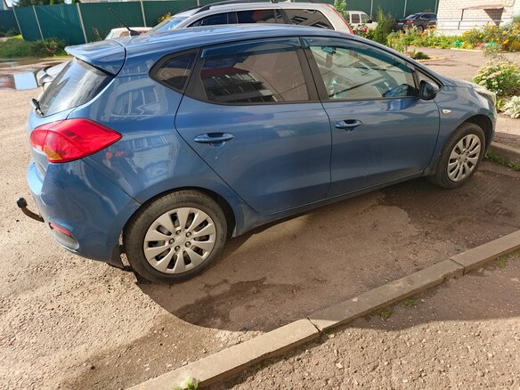 2012 Kia Ceed II, синий, 700000 рублей - вид 3