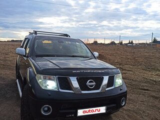 2007 Nissan Pathfinder III, чёрный, 800000 рублей, вид 3