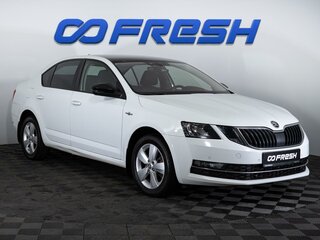 2019 Skoda Octavia III (A7) Рестайлинг, белый, 1847000 рублей, вид 1