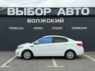 2012 Kia Rio 5-speed III, белый, 799000 рублей, вид 3