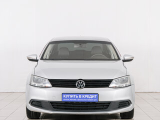 2013 Volkswagen Jetta VI, серебристый, 949000 рублей, вид 2