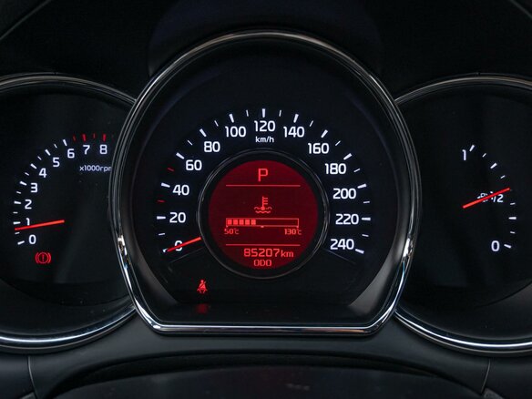 2017 Kia Ceed II Рестайлинг, белый, 1445000 рублей - вид 13