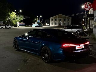 2019 Audi A7 55 TFSI II (4K), зелёный, 4100000 рублей, вид 2