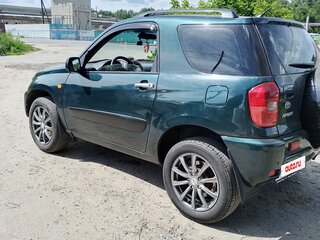 2001 Toyota RAV4 II (XA20), зелёный, 770000 рублей, вид 4