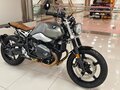 2017 BMW R Nine T Scrambler, серебристый, 1150000 рублей