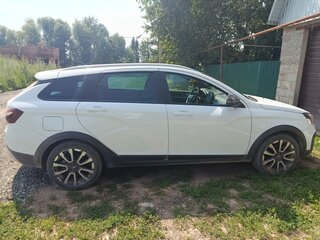 2024 Lada (ВАЗ) Vesta SW Cross I Рестайлинг (NG), белый, 1750000 рублей, вид 2