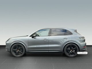 2026 Porsche Cayenne III Рестайлинг, серый, 19600000 рублей, вид 3