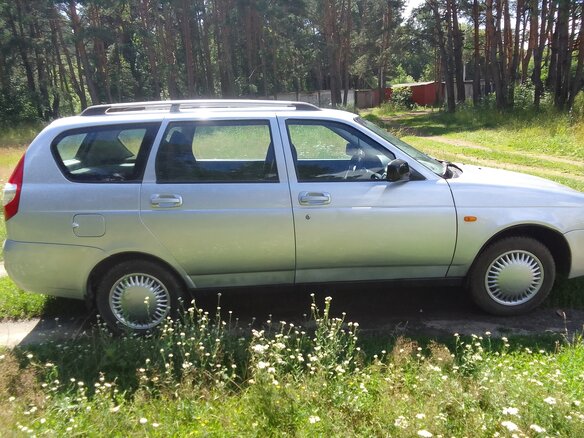 2011 Lada (ВАЗ) Priora I, серебристый, 230000 рублей - вид 8