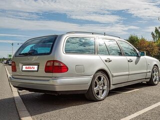 1998 Mercedes-Benz E-Класс 280 II (W210, S210), белый, 750000 рублей, вид 5