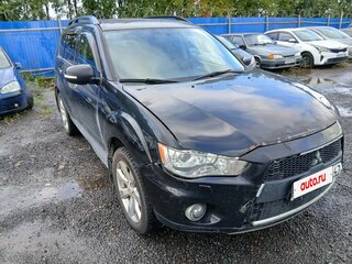 2011 Mitsubishi Outlander II Рестайлинг, чёрный, 750000 рублей, вид 2