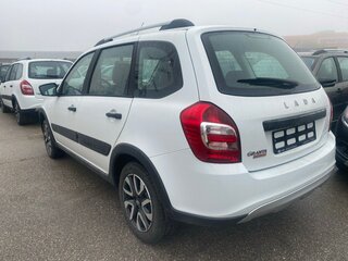 2026 Lada (ВАЗ) Granta Cross I Рестайлинг, белый, 1226000 рублей, вид 4