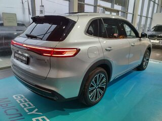 2026 Geely EX5 Гибрид EM-i, серый, 3969990 рублей, вид 4