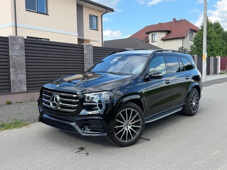 2024 Mercedes-Benz GLS 580 II (X167) Рестайлинг, чёрный, 16500000 рублей, вид 2