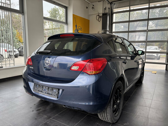 2012 Opel Astra J, синий, 550000 рублей - вид 5
