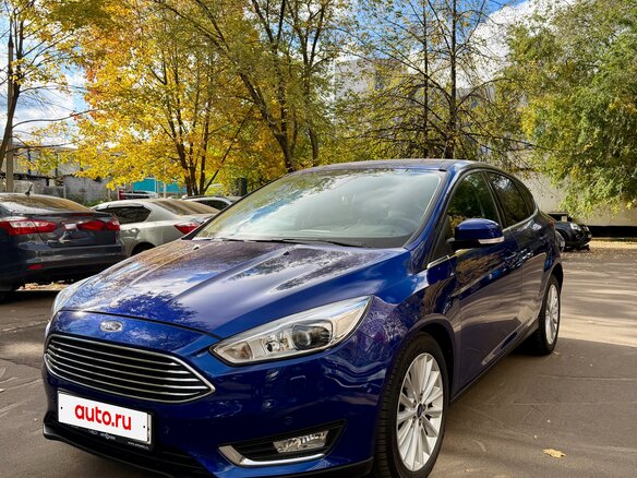 2016 Ford Focus III Рестайлинг, синий, 1400000 рублей
