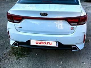 2020 Kia Rio IV, белый, 1700000 рублей, вид 3