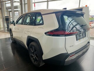 2026 Toyota RAV4 VI (XA60), белый, 4550000 рублей, вид 4