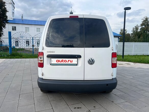 2004 Volkswagen Caddy, белый, 399000 рублей - вид 2