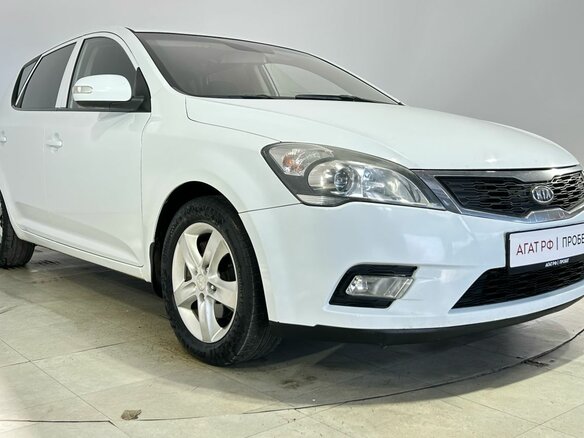 2010 Kia Ceed I, белый, 610000 рублей - вид 14