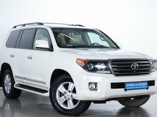 2013 Toyota Land Cruiser 200 Series Рестайлинг 1, белый, 4029000 рублей, вид 1