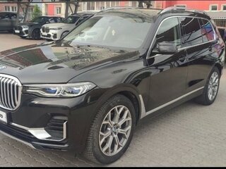 2020 BMW X7 40i I (G07), чёрный, 7500000 рублей, вид 1