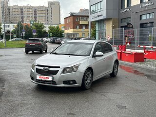 2012 Chevrolet Cruze I Рестайлинг, серебристый, 560000 рублей, вид 1