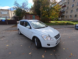 2009 Kia Ceed I, белый, 550000 рублей, вид 4