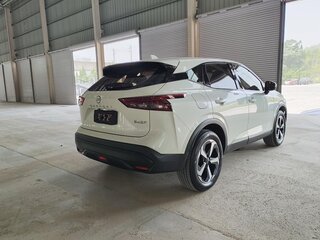 2023 Nissan Qashqai III, белый, 1700001 рублей, вид 3