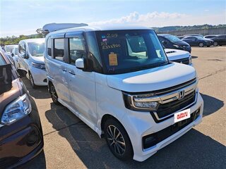 2021 Honda N-BOX II Рестайлинг, белый, 1200000 рублей, вид 4