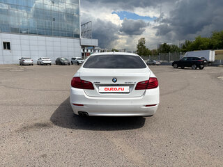 2014 BMW 5 серии 530d xDrive VI (F10/F11/F07) Рестайлинг, белый, 2500000 рублей, вид 4